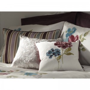 In_Bloom_Summer_Brights_cushions_47x35_v2-800x800